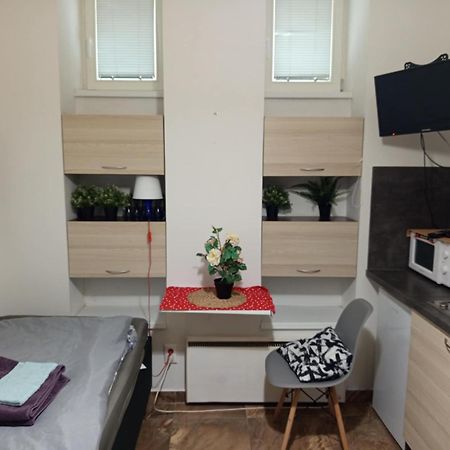 Studio12 บราติสลาวา ภายนอก รูปภาพ